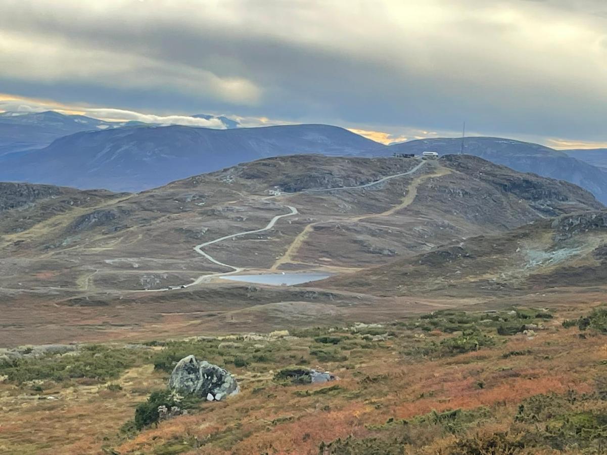Koselig Leilighet , Med Parkering Og Ski In &Out. Appartement Oppdal Buitenkant foto